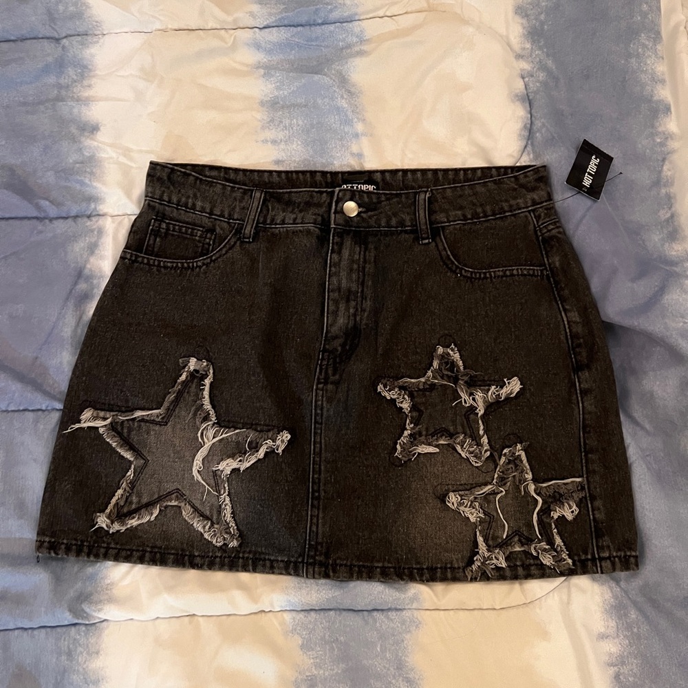 Hot Topic Black Denim Mini Skirt with Frayed Star Appliqués